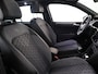 Volkswagen Tiguan 1.5 TSI R-Line Business 150 pk Automaat (DSG) | Navigatie | Panoramadak | Parkeersensoren (Park assist) | Achteruitrijcamera | Head-up display | R-Line |