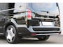 Mercedes-Benz V-klasse 300d / AMG / Exclusive / DC / 4-matic / Luchtvering / Pano / 360 Cam / Burmester / Vol Opties / NIEUWSTAAT.