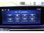 Mercedes-Benz V-klasse 300d / AMG / Exclusive / DC / 4-matic / Luchtvering / Pano / 360 Cam / Burmester / Vol Opties / NIEUWSTAAT.