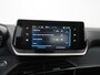 Peugeot e-2008 EV Active Pack 50 kWh | SOH 95% | Warmtepomp | Apple/Android Carplay | Parkeersensor | Zondag Open!