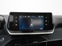 Peugeot e-2008 EV Active Pack 50 kWh | SOH 95% | Warmtepomp | Apple/Android Carplay | Parkeersensor | Zondag Open!