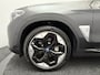 BMW iX3 High Executive 80 kWh SOH 94,8% | Panoramadak | Trekhaak | 360° Camera | Live Cockpit Professional | Leer