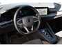 Volkswagen Golf 1.5 eTSI 150pk Aut. Style Full led/ Massage/ Navigatie/ Carplay/ Sfeerverlichting/ Stoelverwarming/ Pdc v+a