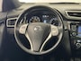 Nissan Qashqai 1.6 N-Vision | Navigatie | 360° Camera | Stoelverwarming | Panoramadak | Trekhaak | All-Season Banden |