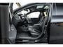 BMW 1-Serie M135i xDrive High Executive 306 PK | Panoramadak | Harman Kardon | Geheugen Stoelen | Stuurverwarming