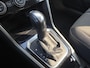 Volkswagen T-Roc 1.5 TSI Sport / Stoelverwarming / Achteruitrijcamera / Navigatie / Trekhaak / Apple CarPlay/Android Auto / All Season banden / Climate Control /