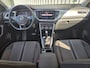 Volkswagen T-Roc 1.5 TSI Sport / Stoelverwarming / Achteruitrijcamera / Navigatie / Trekhaak / Apple CarPlay/Android Auto / All Season banden / Climate Control /