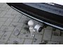 Volvo XC40 B4 197PK AUT7 Plus Dark | Semi elektrische trekhaak | Harman/Kardon Premium Audio | Adaptive Cruise & Pilot Assist | Verwarmbare voorstoelen | Verwarmbaar stuurwiel | Premium audio by Harman Kardon | 19" Velgen | Power Seats incl. Memory |