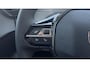 Peugeot e-208 EV Business 50 kWh | Apple Carplay / Android Auto | Camera achter | Parkeer sensoren voor + achter |