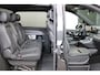 Mercedes-Benz V-klasse 300d / AMG / Exclusive / DC / Luchtvering / Pano / 360 Cam / Burmester / Vol Opties / NIEUWSTAAT.