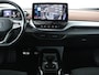 Volkswagen ID.5 Pro 77 kWh | SOH 93,5% | Memory | Leder/alcantara | Stuur/stoel verwarming | Climate control | Adaptive cruise | Sfeerverlichting | Camera | Park assist | Trekhaak |