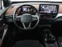 Volkswagen ID.5 Pro 77 kWh | SOH 93,5% | Memory | Leder/alcantara | Stuur/stoel verwarming | Climate control | Adaptive cruise | Sfeerverlichting | Camera | Park assist | Trekhaak |