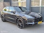 Porsche Cayenne 3.0 E-Hybrid | SPORT DESIGN | LUCHTVERING | LED | 22'' | PANO | PPF |