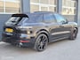 Porsche Cayenne 3.0 E-Hybrid | SPORT DESIGN | LUCHTVERING | LED | 22'' | PANO | PPF |