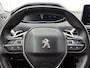 Peugeot 5008 1.2 PureTech Allure | Automaat | Navigatie | Apple carplay | Android auto | Camera | Parkeersensoren | Cruise control | Climate control | Lichtmetalen velgen | All season banden | Privacy glass |