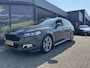 Ford Mondeo Wagon 1.5 ST Line Super mooie dikke ST line met trekhaak en 1250 kg trekgewicht | Beurt-apk-6 mnd. garantie | PDC | LED | 18"