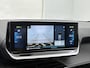 Peugeot e-208 EV Allure Pack 50 kWh | Automaat | Camera | Navigatie | Parkeersensoren | Climate control | Apple carplay | Android auto | Privacy glass | Cruise control |