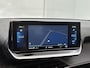 Peugeot e-208 EV Allure Pack 50 kWh | Automaat | Camera | Navigatie | Parkeersensoren | Climate control | Apple carplay | Android auto | Privacy glass | Cruise control |