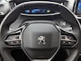 Peugeot e-208 EV Allure Pack 50 kWh | Automaat | Camera | Navigatie | Parkeersensoren | Climate control | Apple carplay | Android auto | Privacy glass | Cruise control |