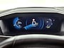 Peugeot e-208 EV Allure Pack 50 kWh | Automaat | Camera | Navigatie | Parkeersensoren | Climate control | Apple carplay | Android auto | Privacy glass | Cruise control |
