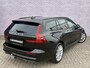 Volvo V60 2.0 T8 Plug-in hybrid AWD Plus Dark | SOH:94% | 455PK ! | Long Range | Google | Camera | Extra getint Glas | Trekhaak | Adaptive cruise | Power Seats | Memory | Blis | Dealer onderhouden | Keyless entry/start |