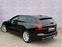Volvo V60 2.0 T8 Plug-in hybrid AWD Plus Dark | SOH:94% | 455PK ! | Long Range | Google | Camera | Extra getint Glas | Trekhaak | Adaptive cruise | Power Seats | Memory | Blis | Dealer onderhouden | Keyless entry/start |