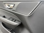 Volvo V60 2.0 T8 Plug-in hybrid AWD Plus Dark | SOH:94% | 455PK ! | Long Range | Google | Camera | Extra getint Glas | Trekhaak | Adaptive cruise | Power Seats | Memory | Blis | Dealer onderhouden | Keyless entry/start |