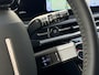Hyundai Santa Fe 1.6 T-GDI PHEV Comfort Smart 4WD 7p. Automaat / 7 Persoons / Adaptive Cruise Control / Elek. Stoelen Voor / Stoel- & Stuurverwarming / Keyless / Elek. Achterklep / Achteruitrijcamera /