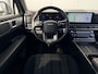 Hyundai Santa Fe 1.6 T-GDI PHEV Comfort Smart 4WD 7p. Automaat / 7 Persoons / Adaptive Cruise Control / Elek. Stoelen Voor / Stoel- & Stuurverwarming / Keyless / Elek. Achterklep / Achteruitrijcamera /