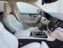 Volvo V60 2.0 T6 Twin Engine AWD Momentum Pro / Blond Leder interieur / 18" Velgen / Stuur & Stoelverwarming /