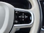 Volvo V60 2.0 T6 Twin Engine AWD Momentum Pro / Blond Leder interieur / 18" Velgen / Stuur & Stoelverwarming /