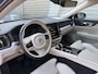 Volvo V60 2.0 T6 Twin Engine AWD Momentum Pro / Blond Leder interieur / 18" Velgen / Stuur & Stoelverwarming /