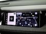 Audi Q6 e-tron S edition 83 Kwh 252 pk | Glazen panoramadak | Trekhaak, mechanisch draaibaar | Exterieurpakket zwart | Warmtewerend glas donker tint |