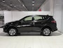 Toyota RAV4 2.5 Hybrid 2WD Style |1e eigenaar | Orgineel NL | Camera | Parkeersensoren | Beschermstrip achterbumper | Navigatie af fabriek