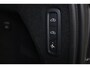Volvo XC90 T8 Recharge AWD Ultra Dark - Luchtvering - Panorama/schuifdak - IntelliSafe Assist & Surround - 360º Camera - Bowers & Wilkins audio - Adaptieve LED koplampen - Verwarmde voorstoelen, stuur & achterbank - Parkeersensoren voor & achter - Elektr. bedienb. voorstoelen met geheugen - Geventileerde voorstoelen - Head up display - Draadloze tel. lader - Extra getint glas - Inklapbare trekhaak - 21' LMV