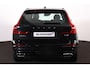 Volvo XC60 Recharge T8 AWD R-Design - Panorama/schuifdak - IntelliSafe Assist & Surround - 360º Camera - Harman/Kardon audio - Adaptieve LED koplampen - Verwarmde voorstoelen - Parkeersensoren voor & achter - Elektr. bedienb. bestuurdersstoel met geheugen - Inklapbare trekhaak - 19' LMV