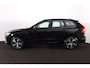 Volvo XC60 Recharge T8 AWD R-Design - Panorama/schuifdak - IntelliSafe Assist & Surround - 360º Camera - Harman/Kardon audio - Adaptieve LED koplampen - Verwarmde voorstoelen - Parkeersensoren voor & achter - Elektr. bedienb. bestuurdersstoel met geheugen - Inklapbare trekhaak - 19' LMV