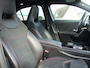Mercedes-Benz A-klasse 200 Business Solution AMG Line, Led ,Sfeerverl., Pano/schuifdak ,Leder enz .