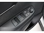 Toyota Yaris Cross 1.5 Hybrid Dynamic | Dodehoek detectie | Parkeersensoren voor/achter | Apple Carplay / Android Auto | Stoel-/stuurverwarming | Adaptive Cruise | Full LED | Keyless | Clima | Camera | 17 inch