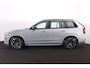 Volvo XC90 T8 Recharge AWD Ultra Dark - Luchtvering - Panorama/schuifdak - IntelliSafe Assist & Surround - 360º Camera - Bowers & Wilkins audio - Adaptieve LED koplampen - Verwarmde voorstoelen, stuur & achterbank - Parkeersensoren voor & achter - Elektr. bedienb. voorstoelen met geheugen - Geventileerde voorstoelen - Head up display - Draadloze tel. lader - Inklapbare trekhaak - 21' LMV