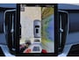 Volvo XC90 T8 Recharge AWD Ultra Dark - Luchtvering - Panorama/schuifdak - IntelliSafe Assist & Surround - 360º Camera - Bowers & Wilkins audio - Adaptieve LED koplampen - Verwarmde voorstoelen, stuur & achterbank - Parkeersensoren voor & achter - Elektr. bedienb. voorstoelen met geheugen - Geventileerde voorstoelen - Head up display - Draadloze tel. lader - Inklapbare trekhaak - 21' LMV