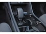 Volvo C40 Recharge Ultimate 69 kWh - Panoramadak - IntelliSafe Assist & Surround - 360º Camera - Harman Kardon audio - Verwarmde voorstoelen & stuur - Elektr. bedienb. voorstoelen met geheugen links - Draadloze tel. lader - Extra getint glas - Inklapbare trekhaak - 19' LMV