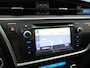 Toyota Auris 1.8 Hybrid Executive | Panoramadak | Parkeersensoren V+A | Stoelverwarming
