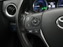 Toyota Auris 1.8 Hybrid Executive | Panoramadak | Parkeersensoren V+A | Stoelverwarming