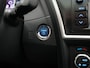 Toyota Auris 1.8 Hybrid Executive | Panoramadak | Parkeersensoren V+A | Stoelverwarming