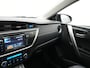 Toyota Auris 1.8 Hybrid Executive | Panoramadak | Parkeersensoren V+A | Stoelverwarming