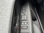 Peugeot E-3008 EV 96 kWh 230pk Long Range Allure VOORRAAD VOORDEEL | Warmtepomp | Trekhaak | Stoelverwarming | Navigatie | Camera | Cruise Control |