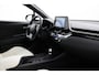 Toyota C-HR / C-HR+ 1.8 Hybrid Dynamic | Leder | Apple Carplay / Android Auto | Keyless | Adaptive Cruise | Clima | Parkeersensoren voor/achter | Camera | 18 inch