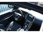 Volvo XC60 2.0 T5 FWD R-Design | Panorama dak| Standkachel| Trekhaak| Lederen Sportstoelen| Electrisch verstelbare voorstoelen| Verwarmbare voorstoelen| Bluetooth