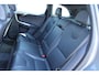 Volvo XC60 2.0 T5 FWD R-Design | Panorama dak| Standkachel| Trekhaak| Lederen Sportstoelen| Electrisch verstelbare voorstoelen| Verwarmbare voorstoelen| Bluetooth